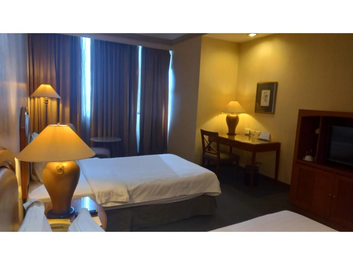 Capital O 914 Makati Palace Hotel Μακάτι Εξωτερικό φωτογραφία