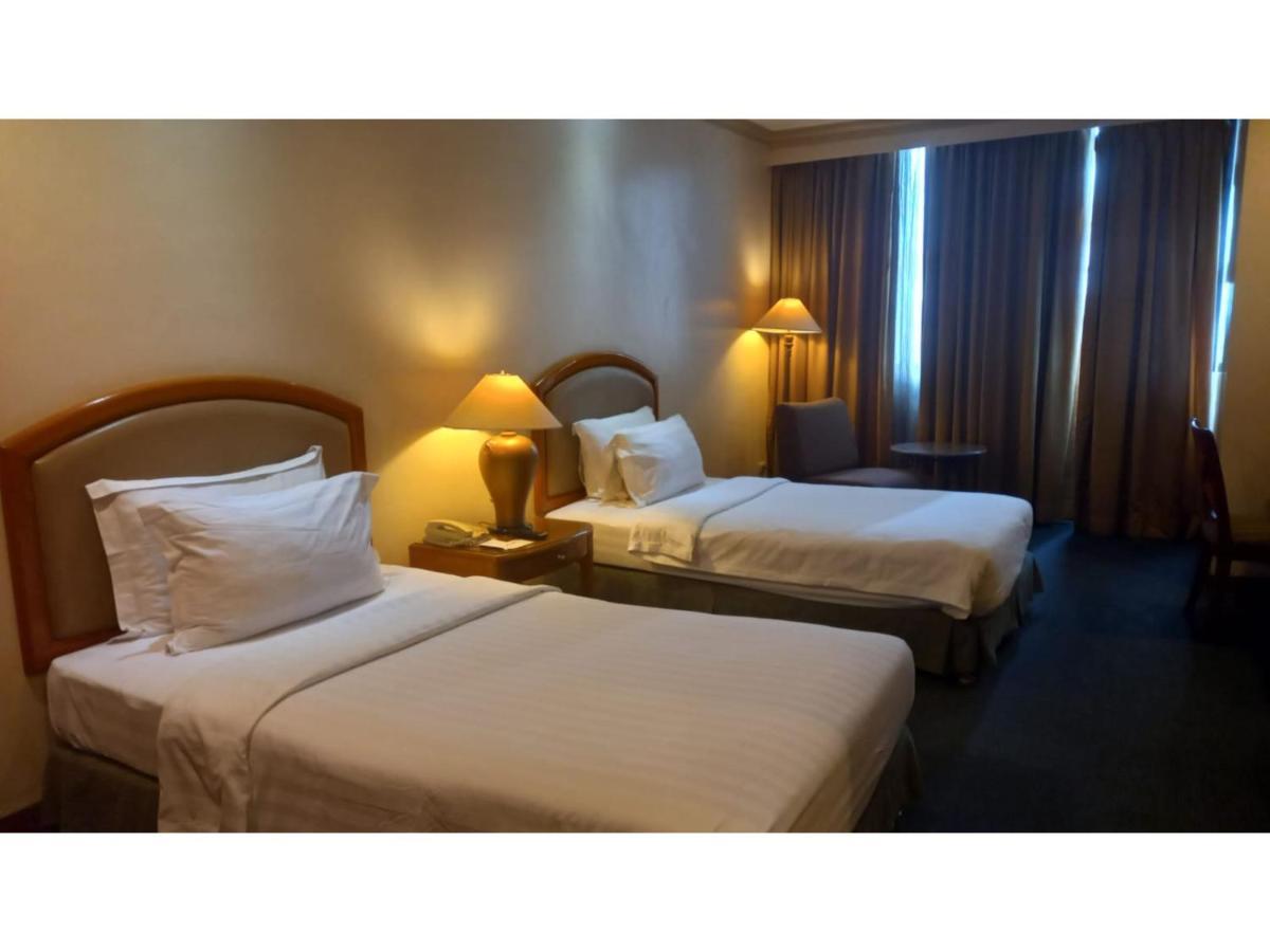 Capital O 914 Makati Palace Hotel Μακάτι Εξωτερικό φωτογραφία