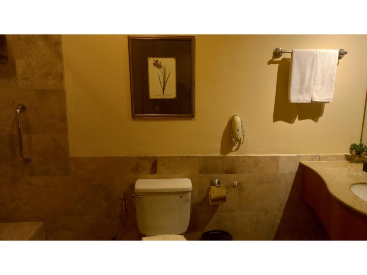 Capital O 914 Makati Palace Hotel Μακάτι Εξωτερικό φωτογραφία